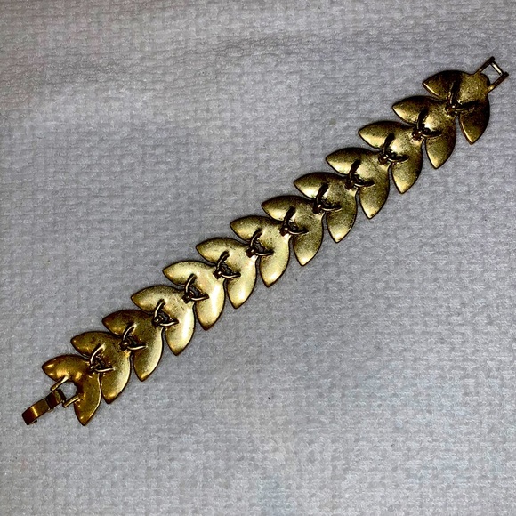 Pedal Bracelet - Picture 4 of 6